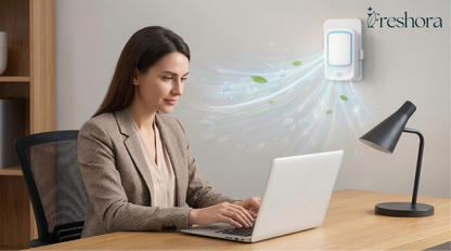 Freshora — Plug-In Air Refresher